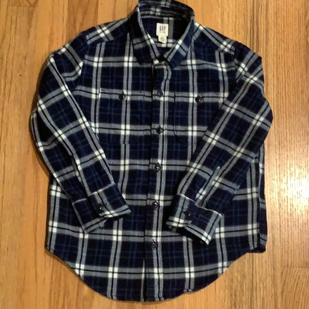 GAP Kids - Flannel Shirt - Black/White Plaid - Boys’ Size S 6/7 - 100% Cotton